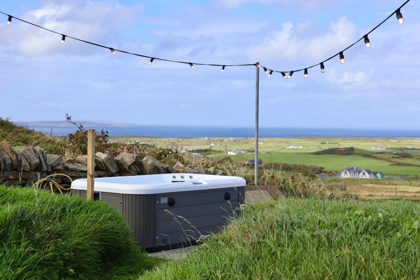 Elfin Cottage Doolin Eksteriør bilde