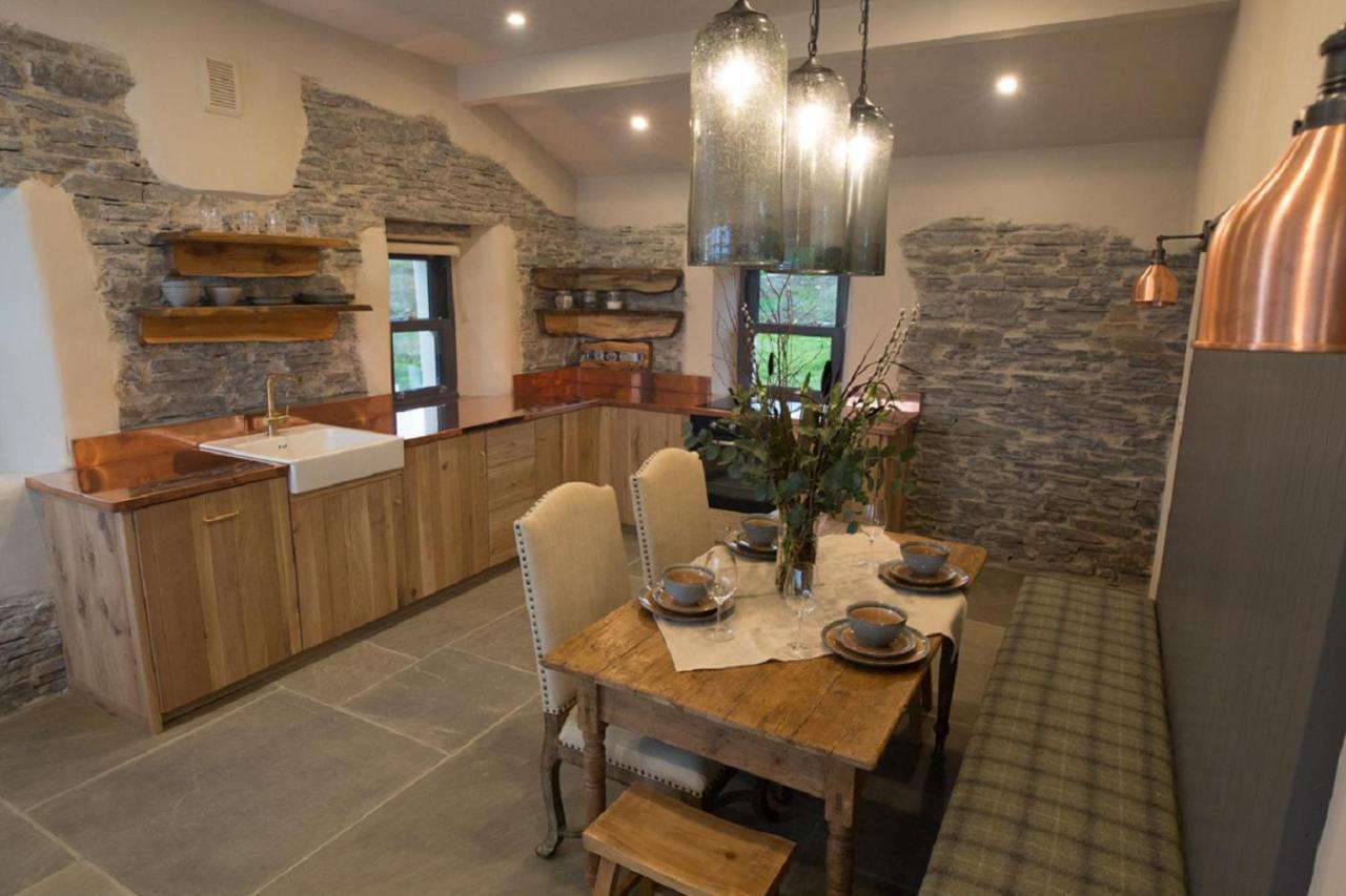 Elfin Cottage Doolin Eksteriør bilde