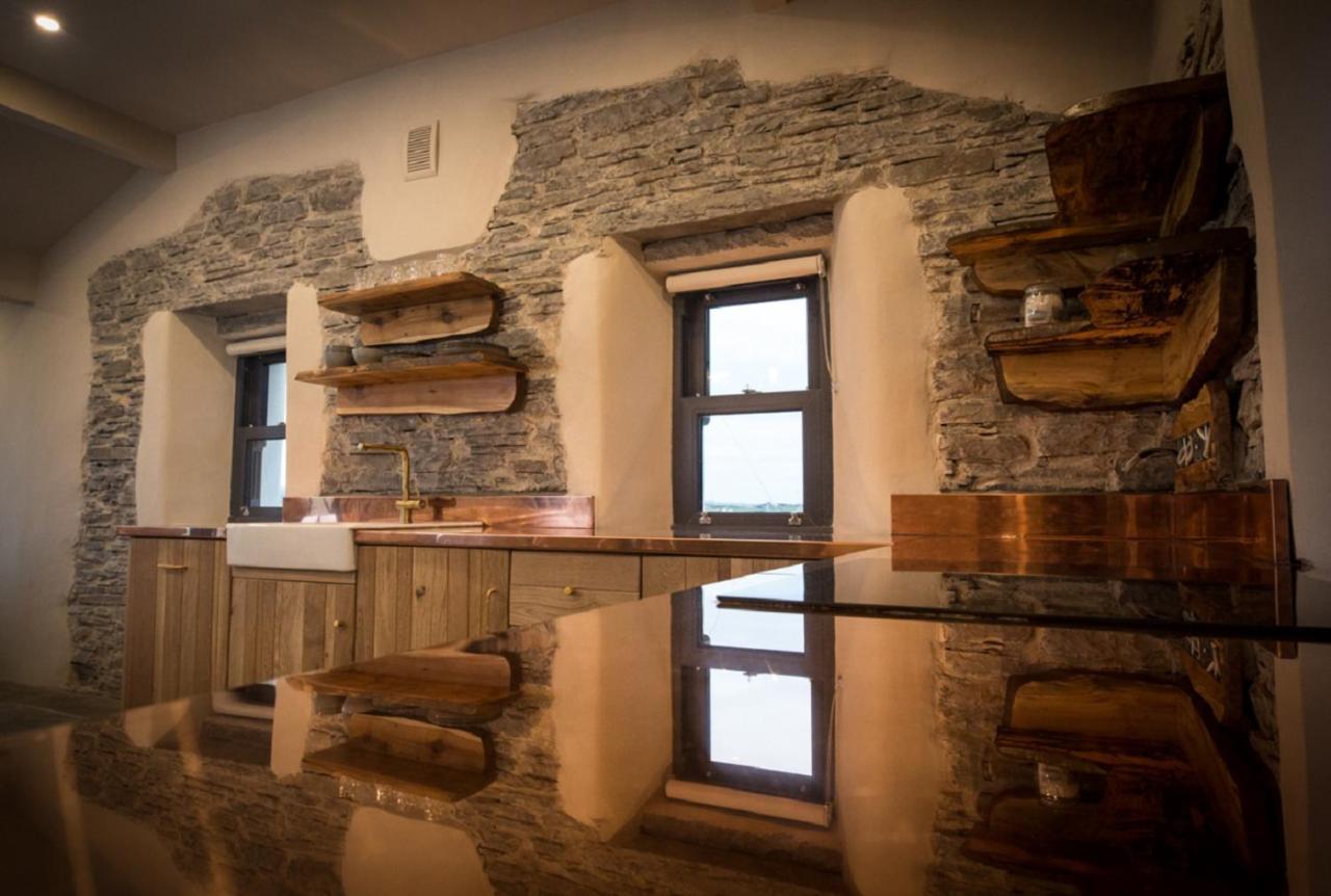 Elfin Cottage Doolin Eksteriør bilde